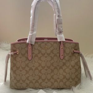 💥Coach Signature Canvas